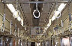 【なんで？？？】京葉線のつり革を盗んだ高校生が逮捕
