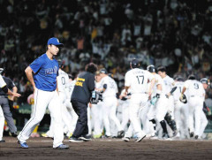 中日、7点リードをひっくり返されサヨナラ負け…7、8回で7失点→9回に牧野が阪神・森下に11号ソロ浴びる