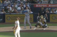大谷翔平、日ハム時代ぶり二刀流出場で初球先頭打者HRｗｗｗｗｗｗｗｗ