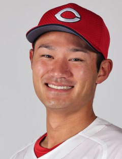 広島東洋カープ、育成名原と支配下契約