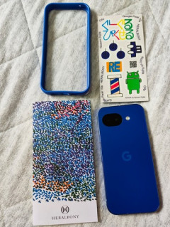 Google Pixel 10aの日本限定カラー｢Isai Blue｣届いた