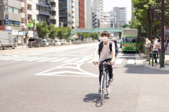 自転車で車の妨害するの楽しすぎワロタｗｗｗ