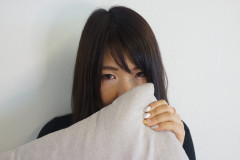 人見知りで社会経験なしで働き、5日で辞めた友人。私が「年末年始休みで短期バイト応募した」と言ったら…