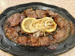 レモンステーキって初めて食ったとき感動したよな
