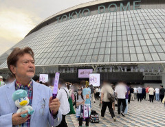 78歳のおじいちゃん、乃木坂46の東京ドームライブに参戦してしまうｗ （※画像あり）