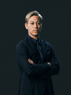 【朗報】本田圭佑がW杯解説者としてサプライズ選出！日本代表戦を担当予定wwwwww