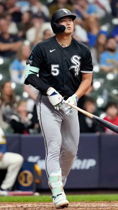 【MLB】OPS 村上.934 大谷.885 鈴木.802 岡本.715 吉田.693