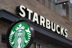 スタバに導入されたAIさん、とんでもない仕事っぷりを発揮しスタッフの度肝を抜いた結果ｗｗｗｗｗｗ