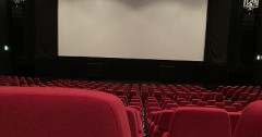 【悲報】ドパガキ、せっかく映画館に来たのに超かぐや姫を30分でリタイアwwwwwwwwwwwwwwwww