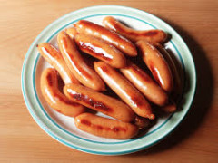 一人でウィンナー１５本も食べちゃった