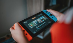 【育児】昔の親「ゲーム機2万円か…子どもの為だ…買うぞ」　今の親「ゲーム機10万円か…子どもの為だ…買うぞ」