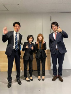 【悲報】双子女芸人さん、男性ファンの行動に「触らないで下さい」と苦言・・・・・・・・・