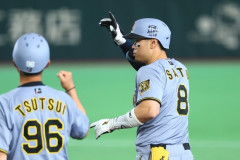 【巨人】ウィットリー「サトウはこの惑星でもトップクラス」