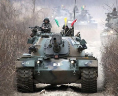 韓国人「お前らの軍隊が使ってる中で最も古いものって何？」