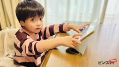 “1台数万円の巨大連絡帳”化も…タブレット教育に逆風＆通知表廃止の動きで揺れる学校現場のリアル