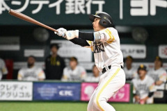 【動画】元DeNA・山本祐大、移籍後初ホームランで“控えめデスターシャ”を披露してしまうｗｗｗｗｗ