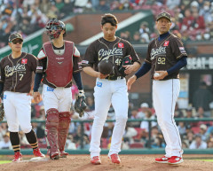 楽天イーグルス「パリーグ最下位です」「観客数12球団最下位です」「問題だらけです」←これ