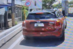 【悲報】バイカスさん、無事すり抜け失敗ｗｗｗｗｗｗｗｗｗｗ