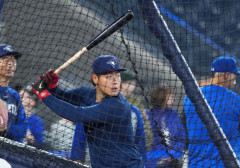 【MLB】ブ軍が難敵スキーンズ攻略で４連勝　１９打席無安打の岡本和真は９回“守備固め”で出場