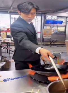 【衝撃】敵「チャーハンなんて簡単だろ」ワイ「これが中国1番のチャーハンや」ｗｗｗｗｗｗｗｗｗｗ