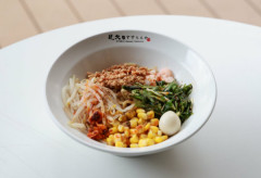 【実践的な学び】近大生が経営するラーメン店「近大をすすらんか。」売上2千万円、1年目で海外出店も 学生が飲食店起業に挑戦しやすい仕組みとは