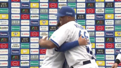 DeNA石田裕太郎、引退のビシエドとの前日のやりとり明かす『ビシ様』ファンの母親へサイン入りバット贈られる