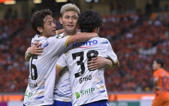 G大阪、南野遥海２発で清水に逆転勝利！清水はMF宇野禅斗が負傷交代　J1第18節（関連まとめ）