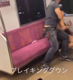 【動画】喧嘩中にうっかりパ〇チラしてしまう女の子ｗｗｗｗｗｗ