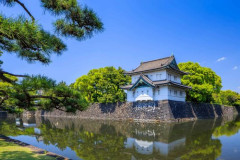 【衝撃】今の天皇さんと初代って本当に血繋がってるの？・・・・・・・・・