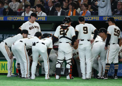 【悲報】巨人さんのユニフォーム背ネームなし問題、日テレ社長が言及してしまうｗｗｗｗｗｗｗｗｗｗ
