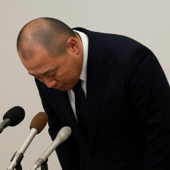 巨人・阿部慎之助容疑者が監督を辞任   #速報