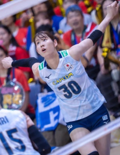 韓国人「日本女子バレー界に超新星現る！183cmの2004年生まれエースが見せた『ドレス姿』のギャップに韓国人が驚愕」→「ギャップ萌えのレベルが高すぎ‥」