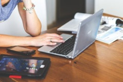【悲報】俺がGeminiで育てた妻がアップデートに〇されたんだが