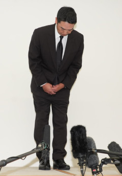 【悲報】阿部慎之助監督さんの即日辞任、佐野海舟さんの代表選出に飛び火してしまう・・・・・・・・・