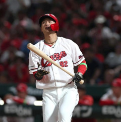 カープ名原典彦、泣く「野球人生で1番悔しい」新井監督「誰かのミスじゃない」【反省会】