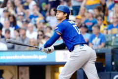 【悲報】大谷さん村上にHR10本差つけられてしまうｗｗｗｗｗｗｗｗ