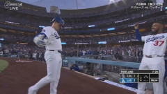 ドジャース　キケ・ヘルナンデス、今季第１号ソロホームラン！！！！！！！！！！！！！！！！
