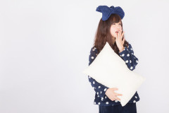 【予想外】合コンに19歳と34歳の女性がいた。友人は19歳を必ﾀﾋで口説き落とそうとして、34歳を貶しまくっていた。さすがにちょっと、と思って諌めようとしたら…