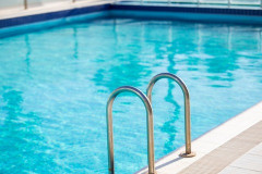 水泳の授業、廃止に