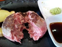 レアハンバーグ、ガチで美味い