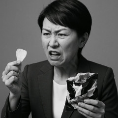 「白黒ポテチ」に目くじらを立てる小ささ…幹部官僚が漏らした高市政権の限界   |  高市を下ろしたい奴らもだろ？どっちもどっち。