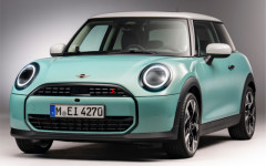 国産コンパクトカーとMINIの車検や修理費用どの位差が出るもんなの？？？