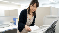 【イルカ？】「メール送りました。確認してください」の電話は分かるけど「FAX送りました」の電話は必要か？