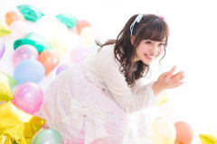 【相談】息子(小6)の友達が遊びに来る度にボディタッチしてきて気持ち悪い。ふざけて抱きついてきた隙に胸を触ったり、俺とつき合わない？的な事を言ってきたり…。