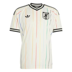 【画像】北中米W杯・日本代表のアウェーユニ、前回比『2500％増』とかいう謎のバグを記録してしまうｗｗ