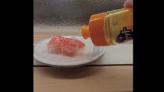 【はま寿司】《レーン上の寿司に洗剤をぶっかけ…》SNSで“寿司テロ”動画が拡散…運営会社は「警察への相談も含め厳正な姿勢で対処」（動画あり）