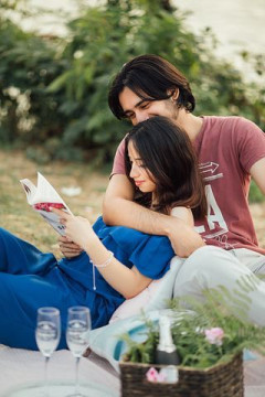 結婚するなら　性格のいいブスor性格の悪い美人　　どっちがええ？