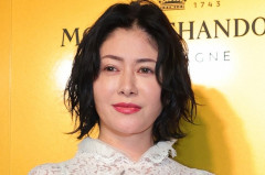 真木よう子「じゃあ私達のお父さんは懲役何年ですか笑」　激怒した父親から“飛び蹴り”の過去