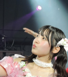【画像】顔30点 体80点アイドル、水着デビューwwwwwwwwwwww