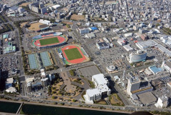 ◆Jリーグ◆鹿児島市の新サッカースタジアム整備費、鴨池庭球場案は215億円　サンロイヤルホテル案は78億円高く
